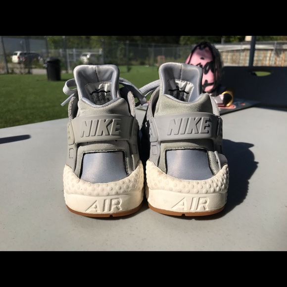 Nike Huaraches Size 7 - Picture 4 of 7